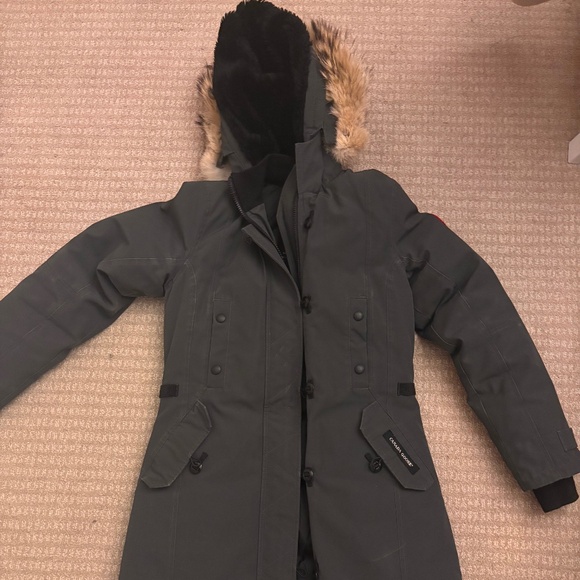 Canada Goose Dark Gray Puffer Jacket - Picture 1 of 6